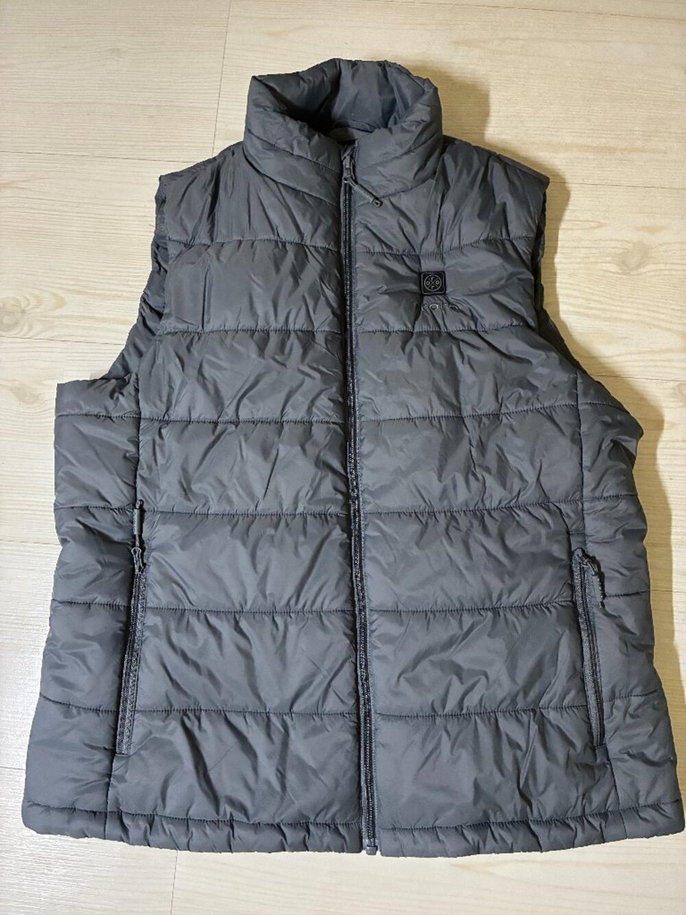 Ororo Men's Classic Heated Vest Gray Size Small Puffer Gilet NO BATTERY INCLUDED
